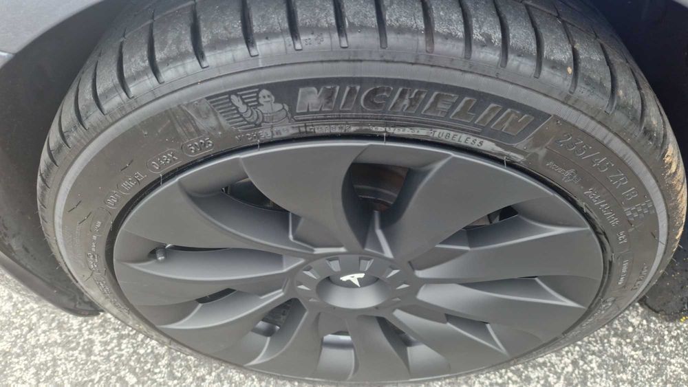 Tesla dual motor long range 2019