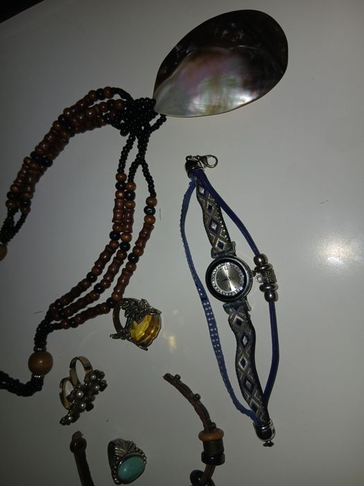 Lote de bijuteria como nova