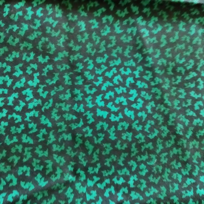 Cachenol em lã pura