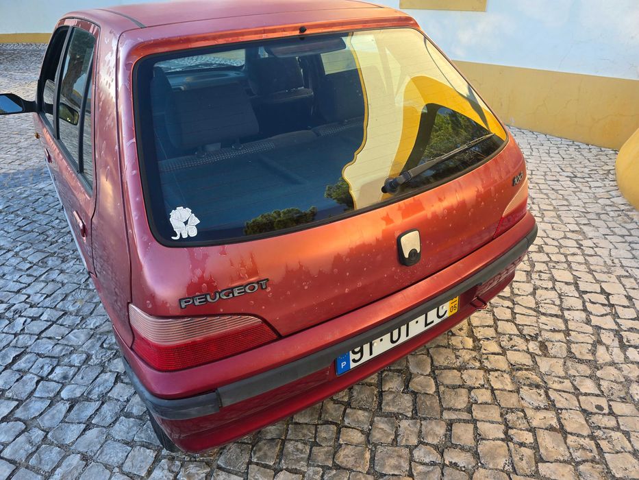 Peugeot 106 1.1 Gasolina — photo 3