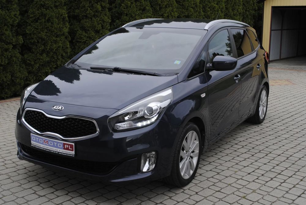 Kia Carens