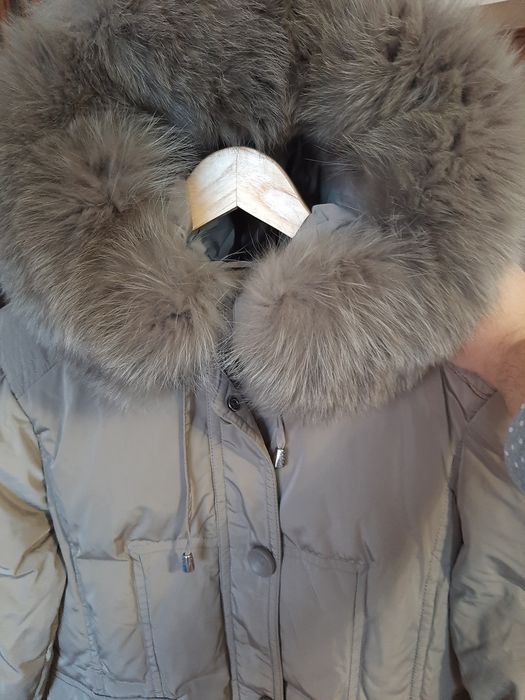 Продам пуховик на холофайбері