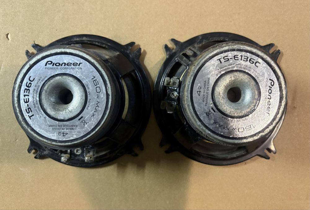 Динамики (Колонки) Pioneer TS-E136C (13см)