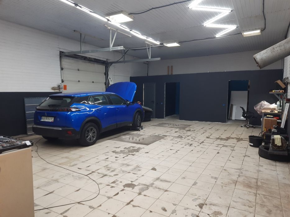 Продаж СТО електромобілів (електро і гібрид)