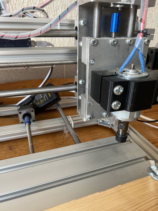 Фрезерный станок с ЧПУ