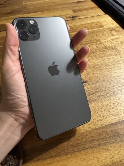 iPhone 11 Pro Max –  64G