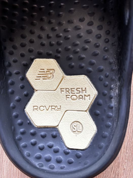 Klapki New Balance