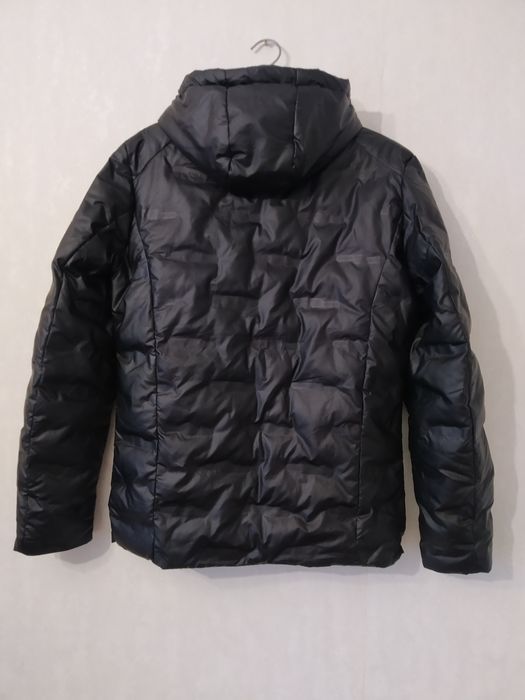 Продам чоловічу демісезонну куртку