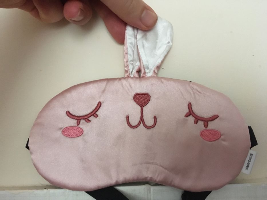 Повязка на глаза.