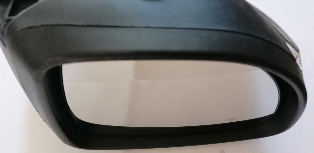 Retrovisor NISSAN LEAF esq. com camera (2021)