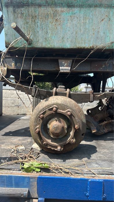 Продам бочку на осях