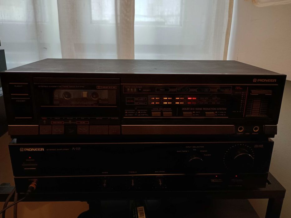 Pioneer Stereo Cassette Tape Deck CT-770