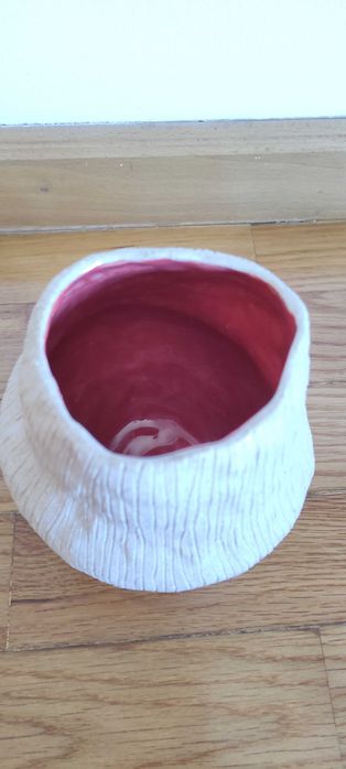 Vaso de cerâmica feito à mão