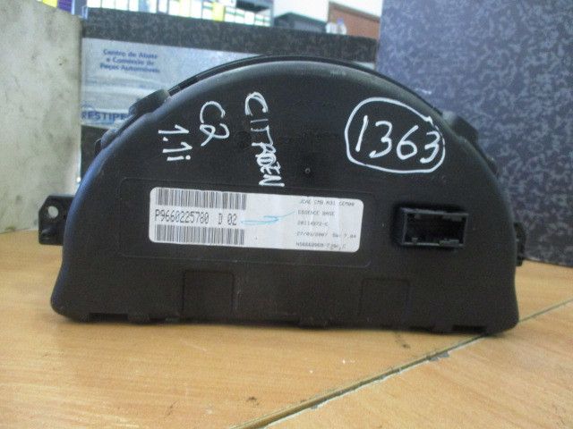 Quadrante / painel de instrumentos CITROËN C2 (JM_)