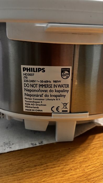 Multicooker Philips HD3037/70 – sprawny, misa + łopatka