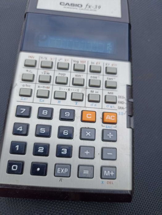 Калькулятор Casio fx-39