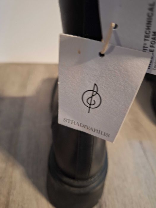 Niwe sztyblety Stradivarius 39