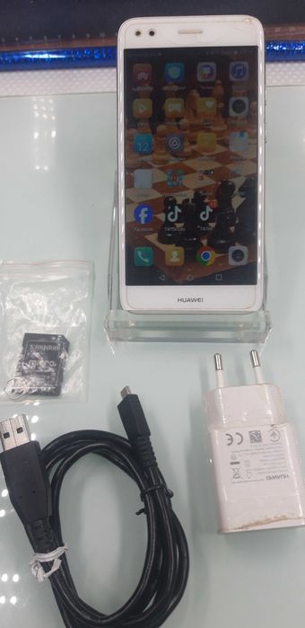 Huawei Y6 2017 modelo l22 ler discrição.