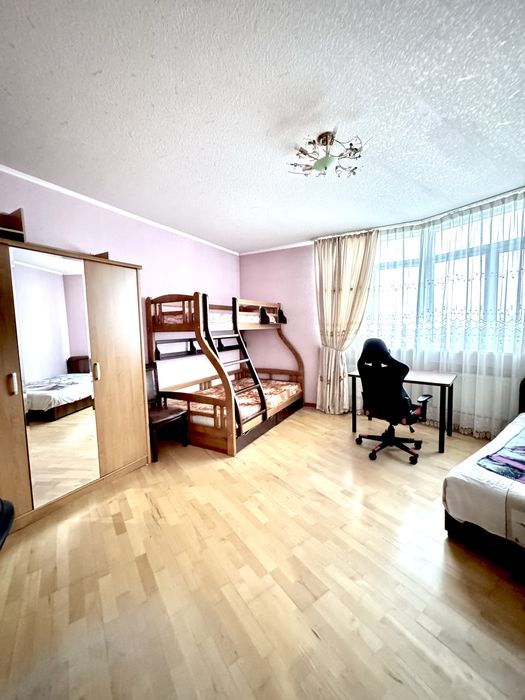 Продам квартиру 100 м2  автономное отопление