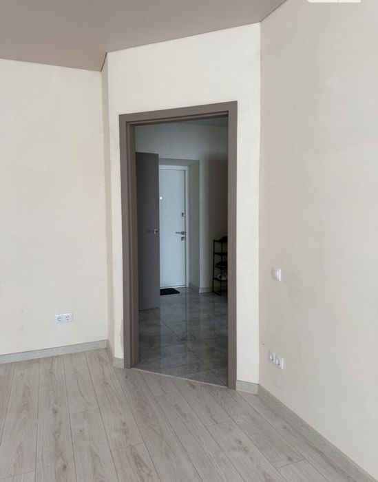 Продам Виставка 1кв 49м 2/10 Ремонт