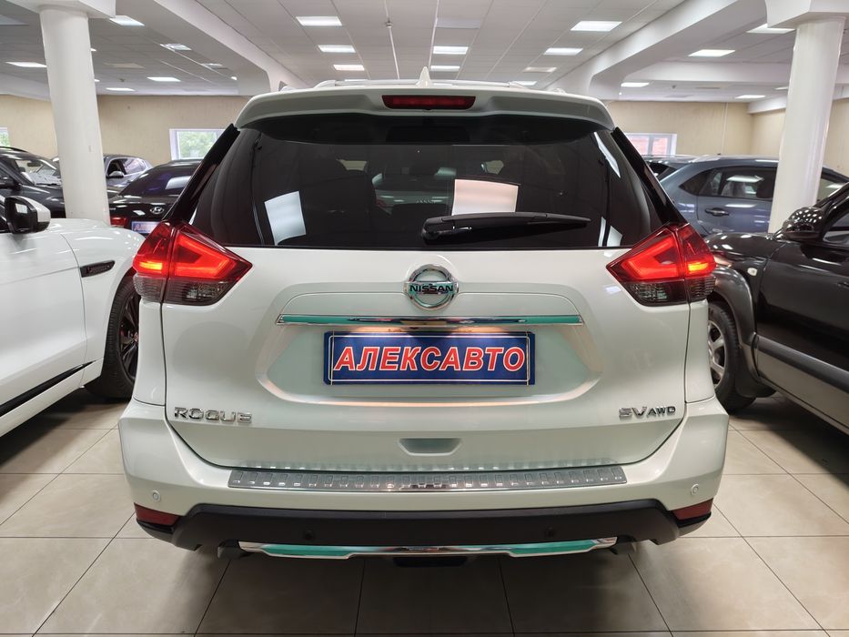 Nissan Rogue 4WD 2.5і 16V АКПП 2020 р.в. (170 к.с.)