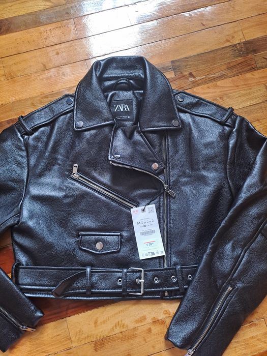 Нова косуха ZARA з біркою у розмірі  М.