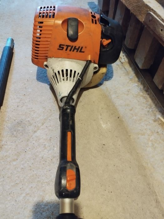 Stihl KM 130r z zestawem combo
