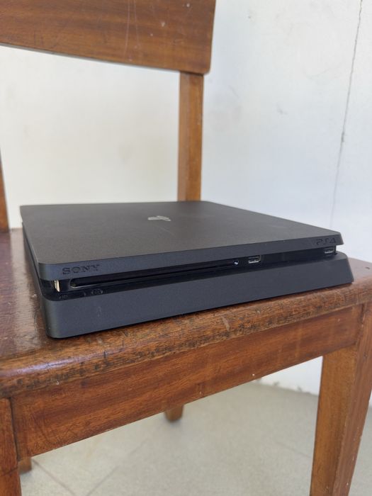 Ps4 em perfeitas condições