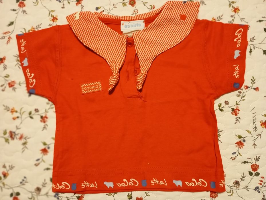 T-shirt vermelha Chicco