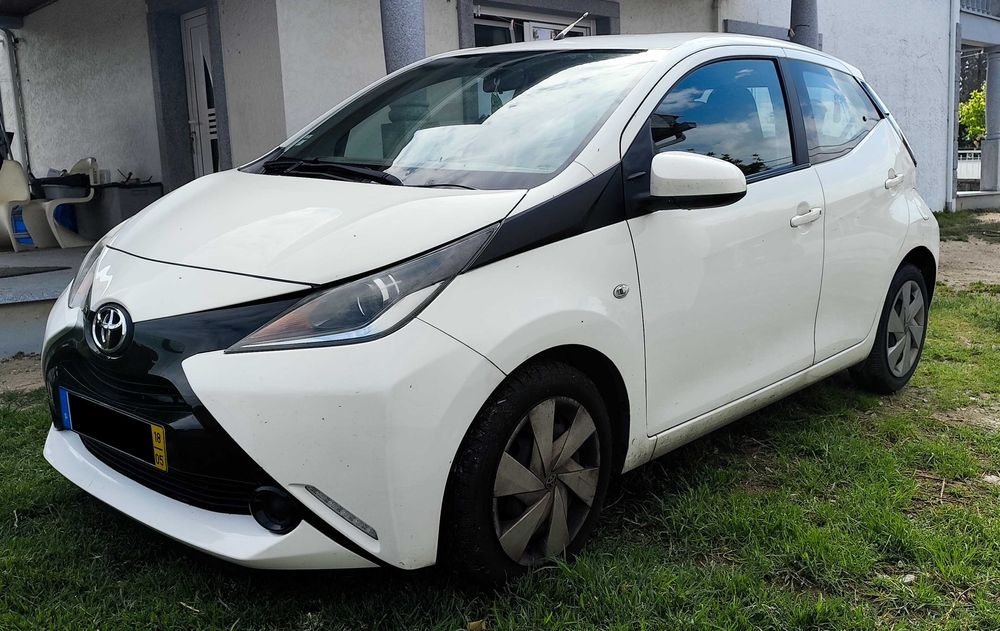 Toyota Aygo 2018 X-Play+AC+X-Touch