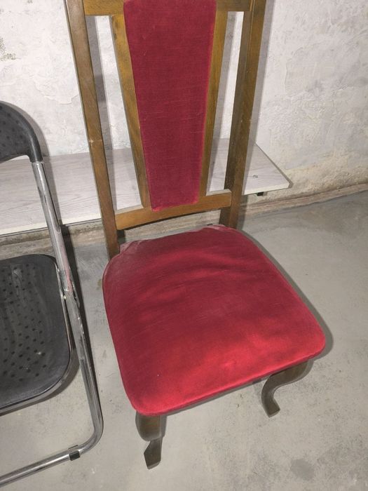 Комплект стульев деревянных