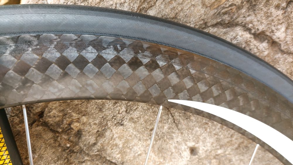 Mafrabike Rodas Corima + Carbono