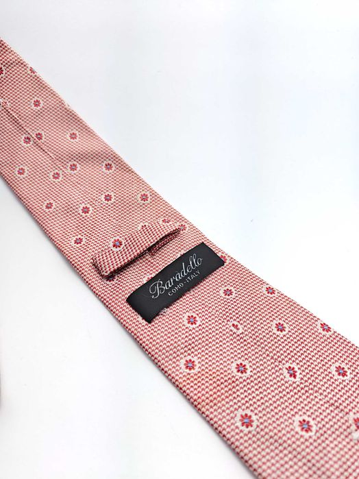 Baradello czerwony jedwabny krawat w kwiaty ax29