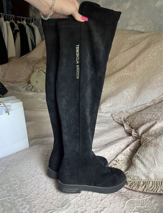 Замшеві ботфорти ботинки на підборах