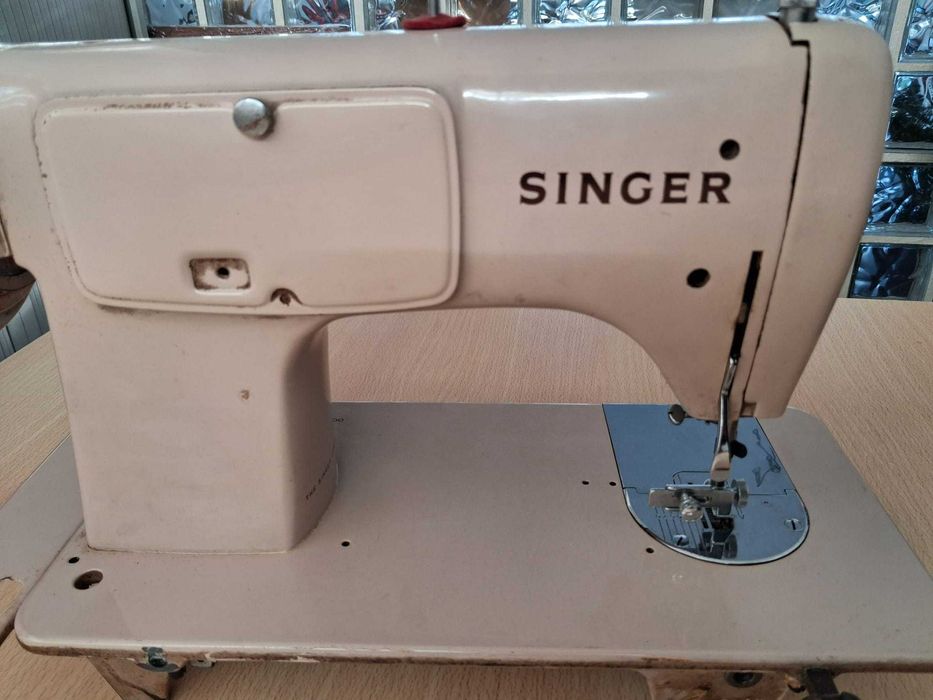 Maquina Costura Sewing - a funcionar OFERTA DEDAIS