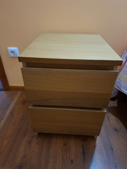 2 Mesas de cabeçeira  IKEA