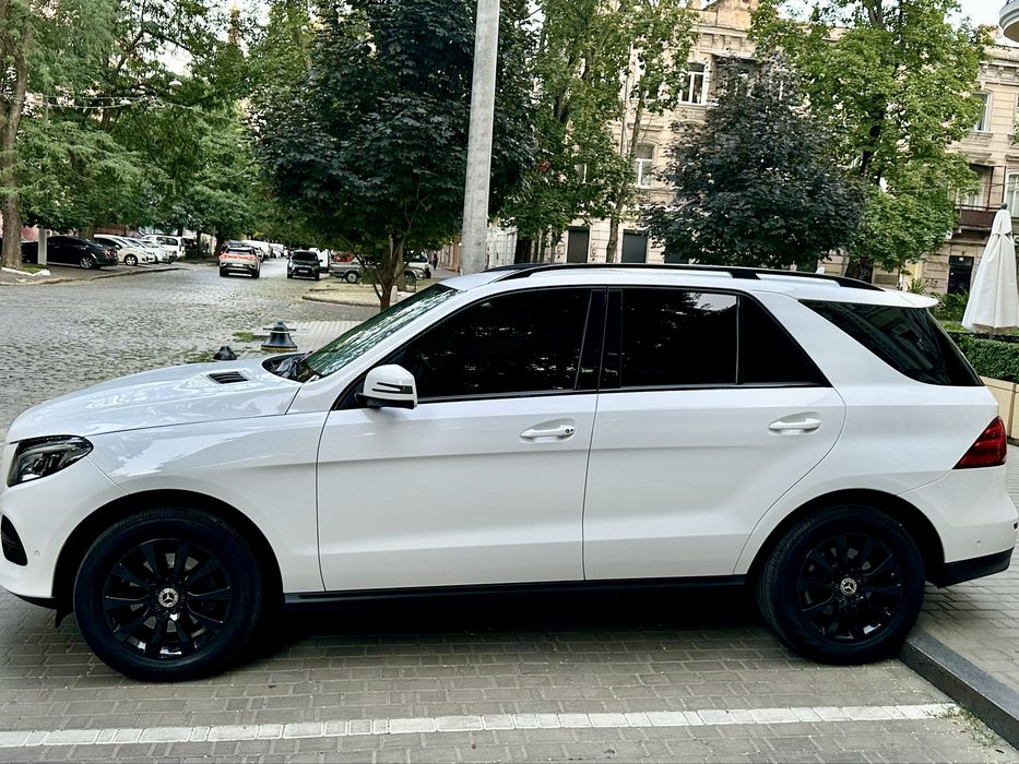GLE 250 diesel офіційний 17 рік