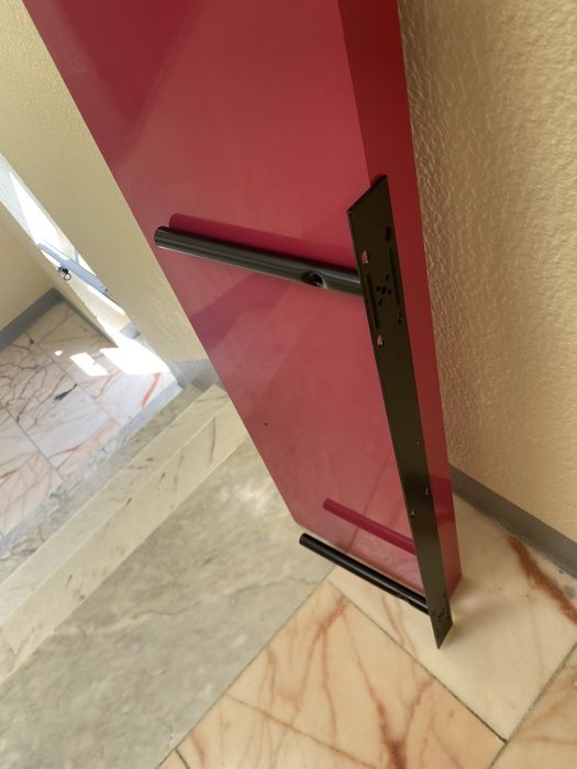 Prateleira rosa IKEA