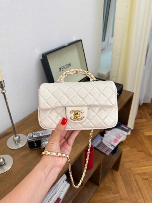 Chanel Mini Rectangular Flap Bag with Top Handle Cream/Кремова мінісумка Шанель