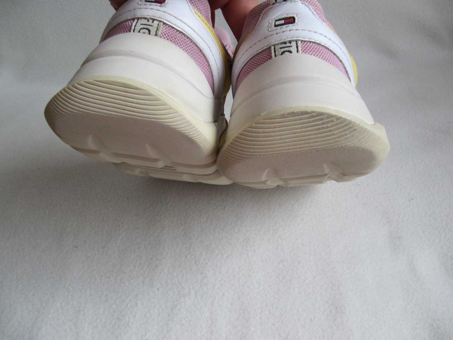 TOMMY HILFIGER buty sneakersy damskie rozmiar 38