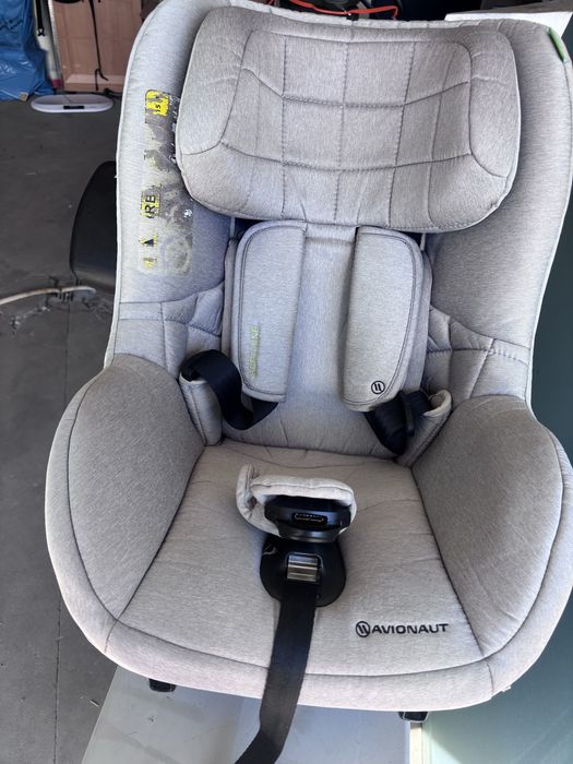 Fotelik samochodowy Avionaut AeroFIX Soft Line 67–105 cm
