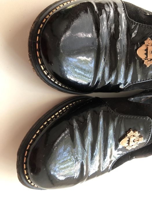 Шкіряні лофери стан нових жіночі