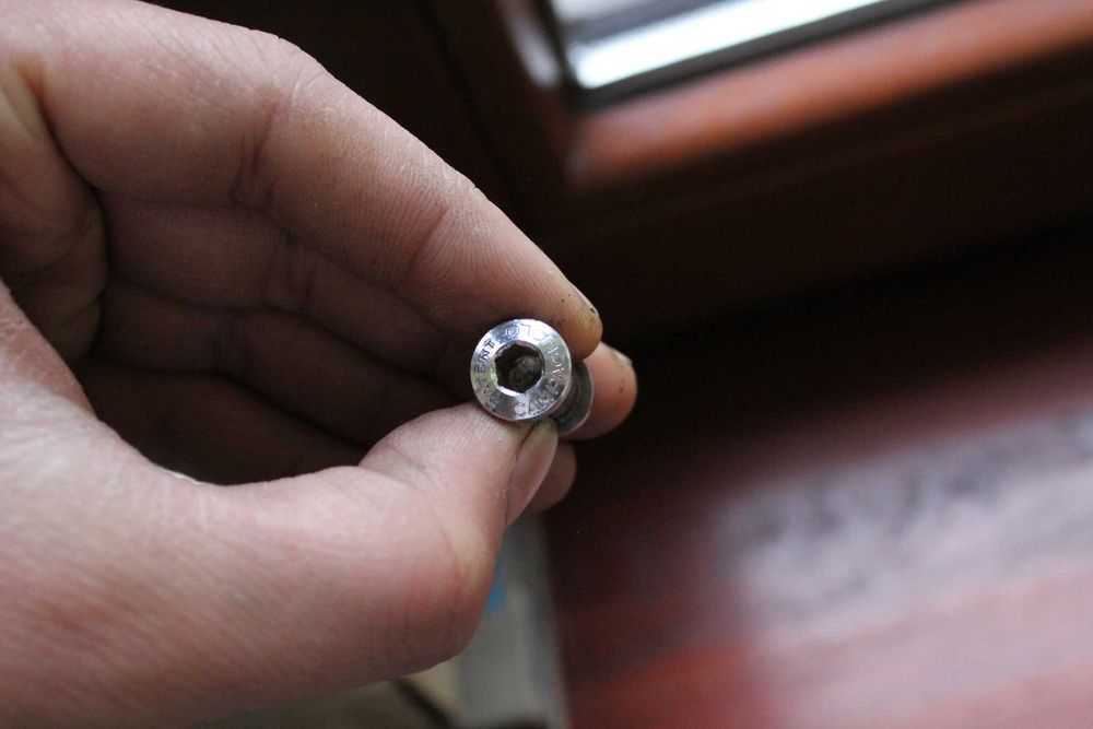 śrubka podsiodłowa CAMPAGNOLO zacisk sztycy cw6