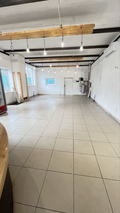 Оренда 70 м.2  1 поверх в Центрі міста