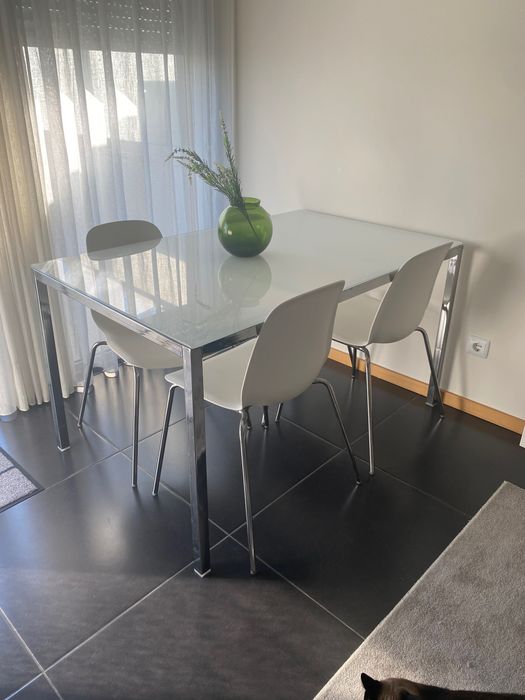 Mesa de jantar --