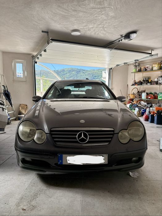 Mercedes C220 coupe (w203)