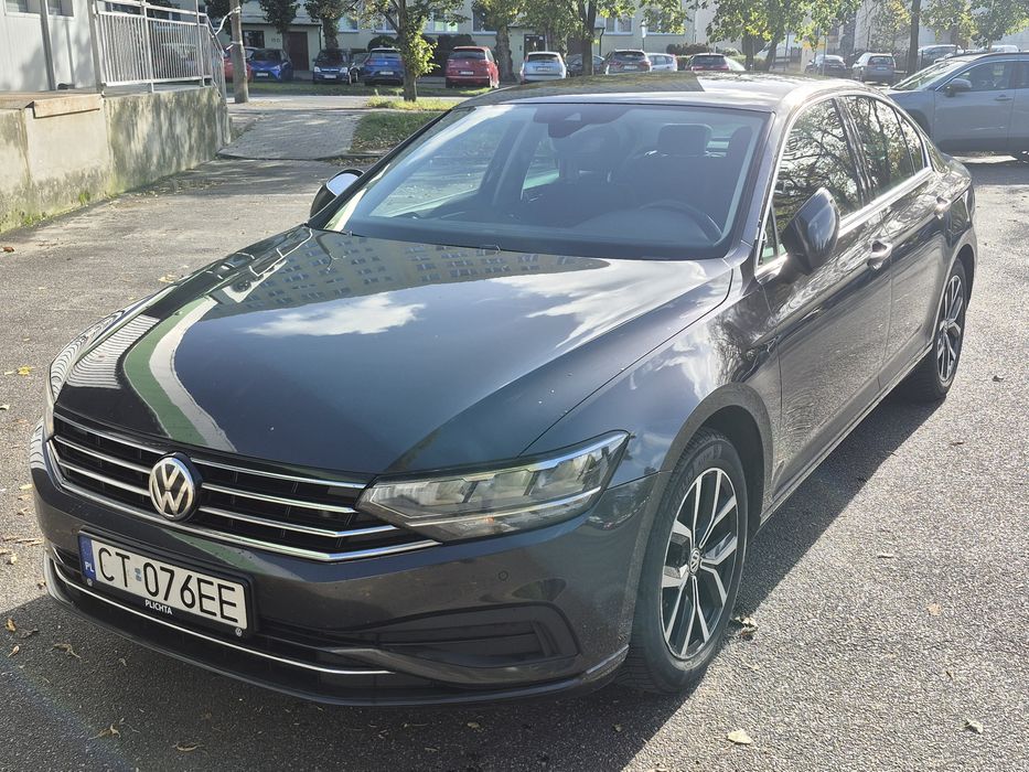 PASSAT B8,2.0 Biznes,190km,automat,led,common rail.
