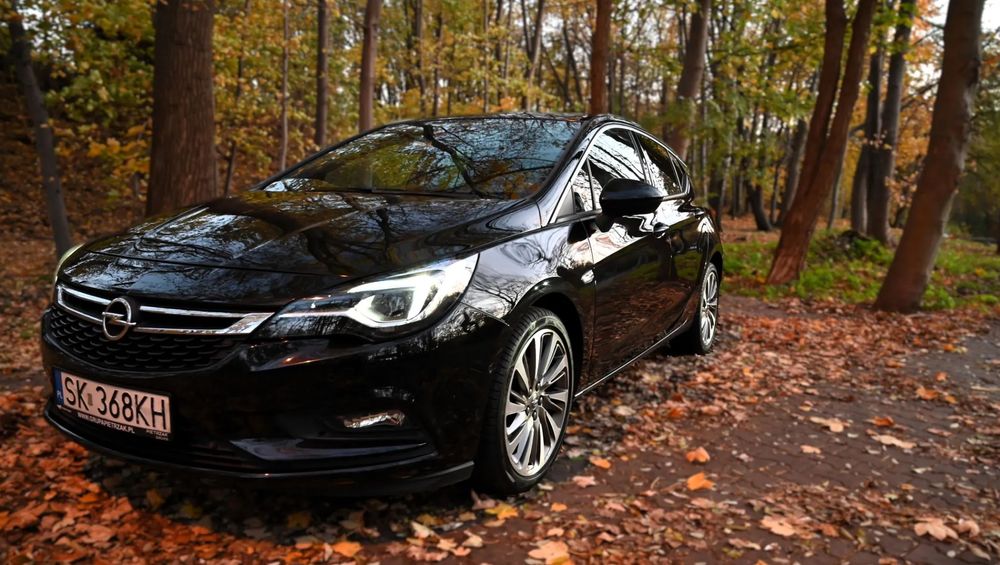 Opel Astra Krajowy 1 wł. Grzana kierownica i fotele Asystenci