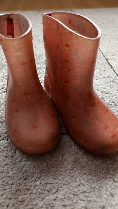 Gumaki , skorzenki dla dziewczynki rozmiar 24