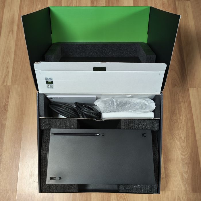 XBOX Series X 1TB